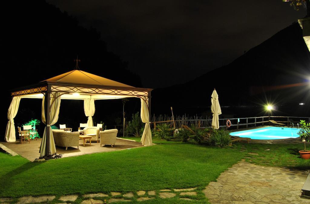 Le Macine Del Confluente Bed & Breakfast Badalucco Ngoại thất bức ảnh