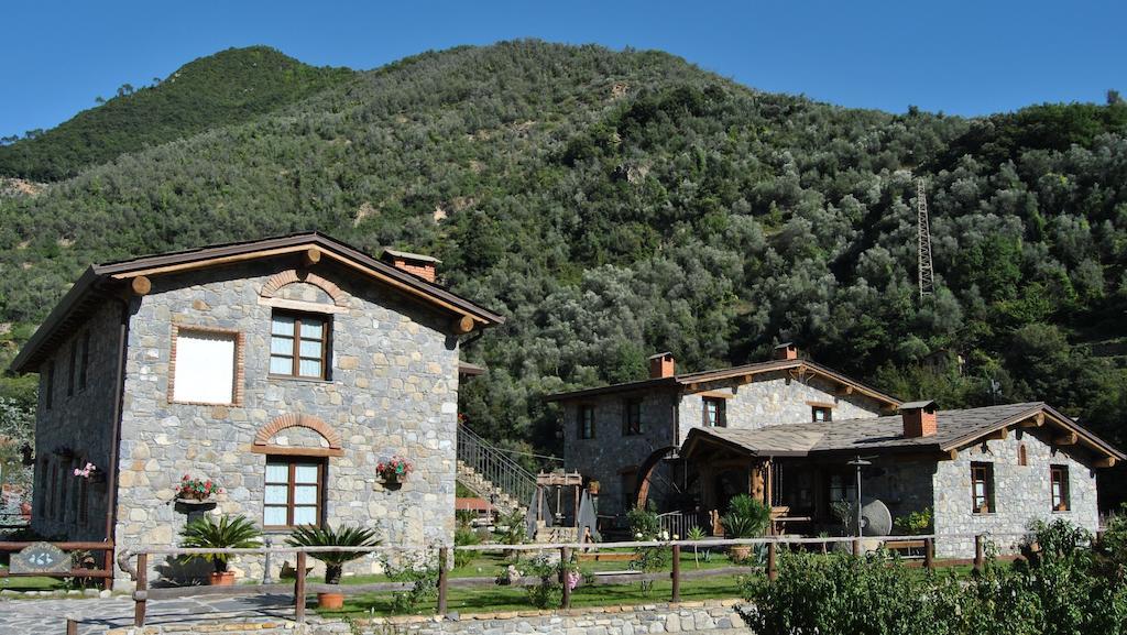 Le Macine Del Confluente Bed & Breakfast Badalucco Ngoại thất bức ảnh